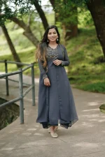 TAK141 - Image 4