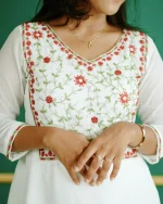 TAK153 - Image 5