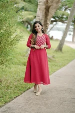 TAK129 - Image 3