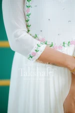 TAK230 - Image 3