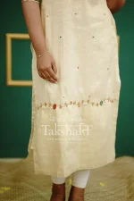 TAK252 - Image 2