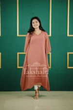 TAK282 - Image 2